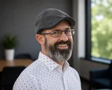 Aaron Sperry headshot